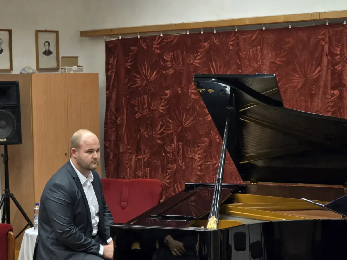 20251001_173808(1)(1)