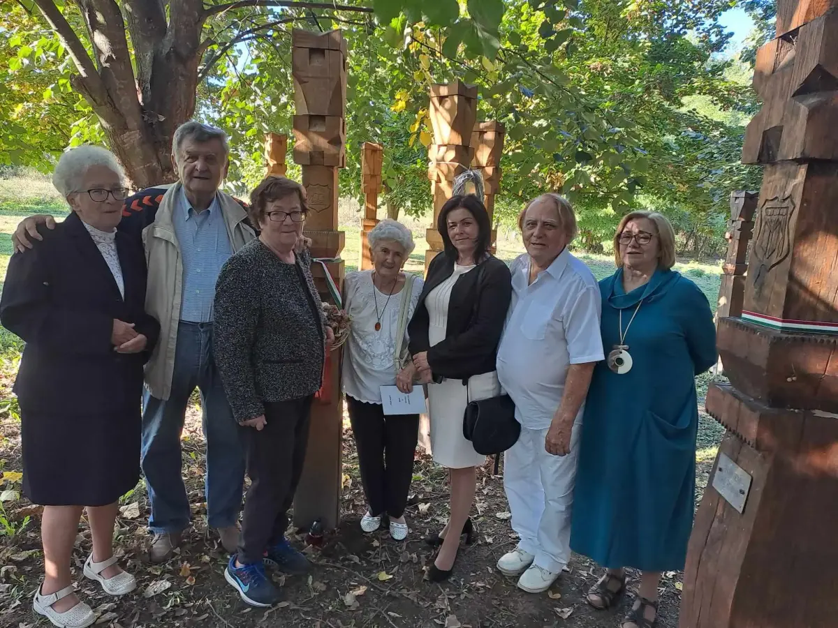 Messenger_creation_9efe76f4-1813-4c54-a79a-8f42d492f1f6