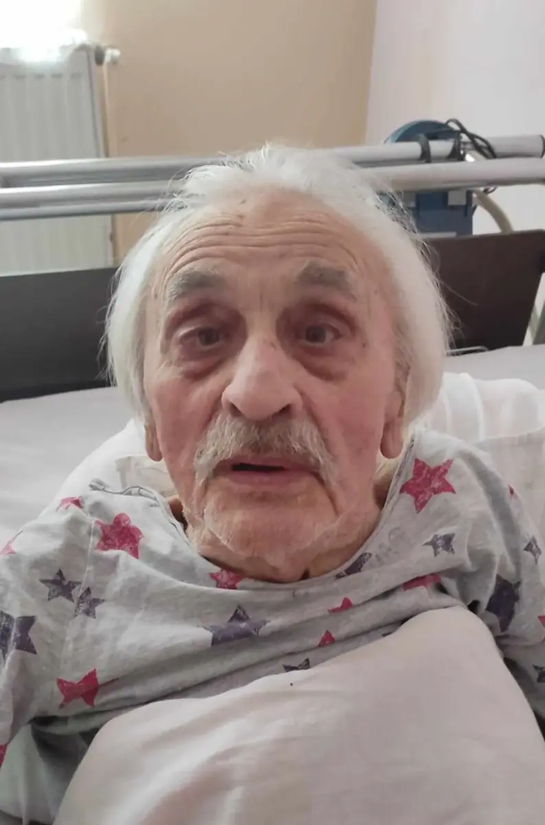 Messenger_creation_e766c4fd-b786-4aed-9bb2-2a6e7ac353c9